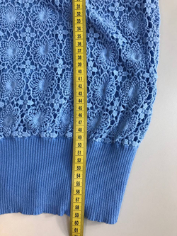 Джемпер с кружевной вставкой, визуально на 46 размер