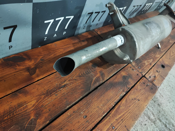 Глушитель Kia Rio 4 (FB) 17-нв Б/У Оригинал 28710H5100