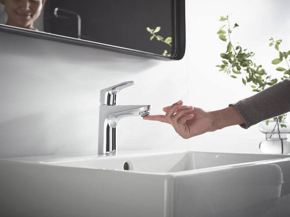 Смеситель для раковины Hansgrohe Focus E2 31607000 хром