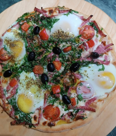 Пицца "Доброе утро" с яйцами