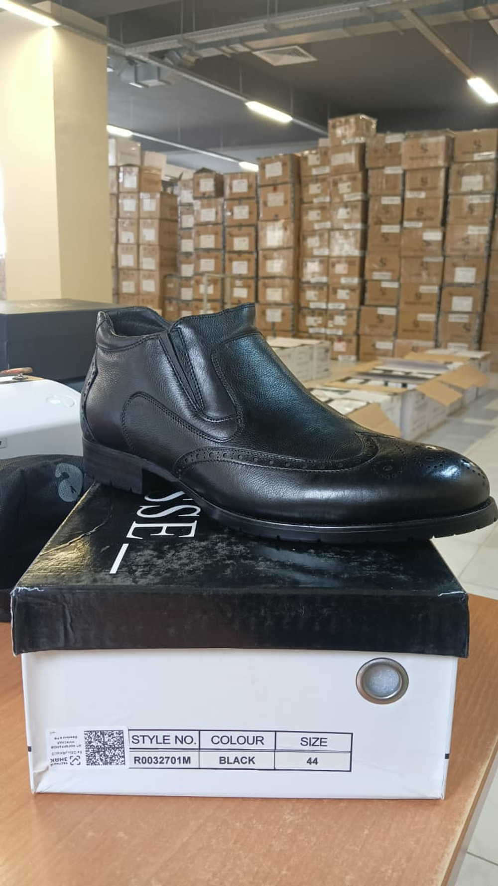 Полуботинки мужские зимние ESSE R0032701M