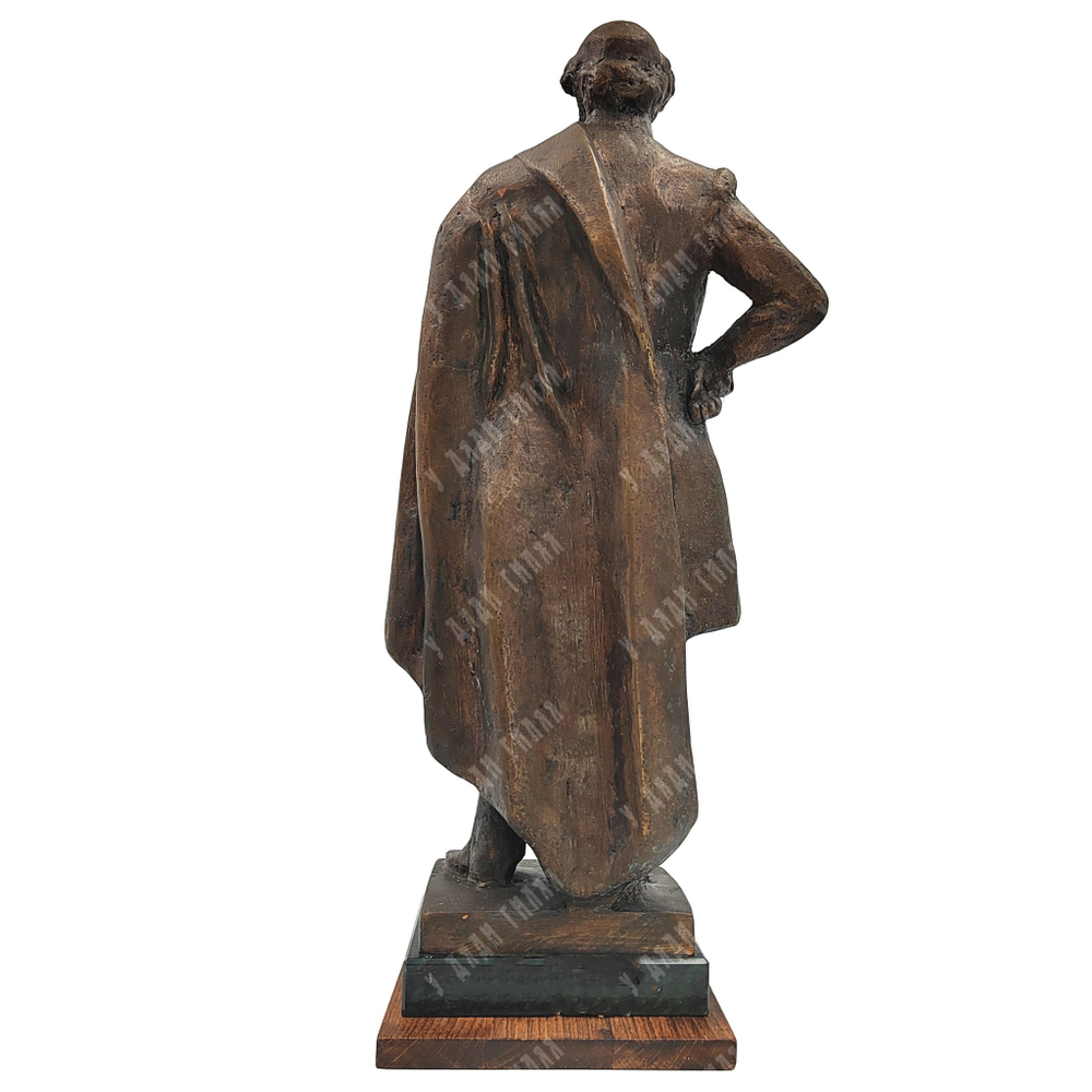 Динес Ю. С. Эскиз памятника А. С. Пушкину. Бронза. 1980-е гг.