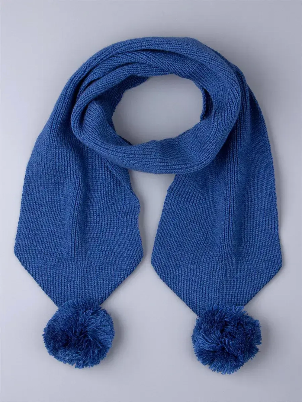 Шарф зимний вязаный с бубонами для детей