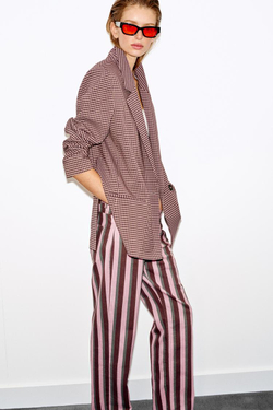 ZARA ДВУБОРТНЫЙ БЛЕЙЗЕР ОВЕРСАЙЗ В КЛЕТКУ ВИШИ, РОЗОВЫЙ