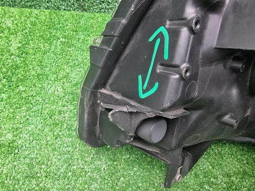 Фара правая Suzuki Vitara 2 (2014-2024) LED