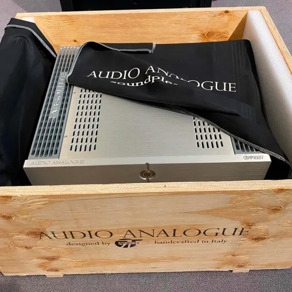 Audio Analogue Absolute Integrated (RR) Silver