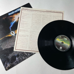 Винтажная виниловая пластинка LP Thin Lizzy Thunder And Lightning (Japan 1983) (No Obi) The Holy War