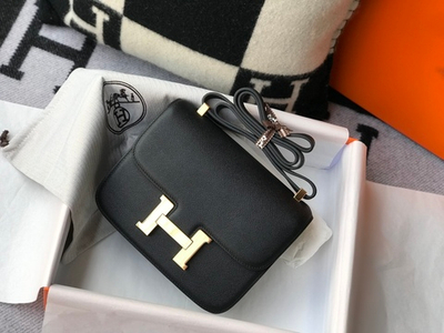 Hermes Constance 18/ 24