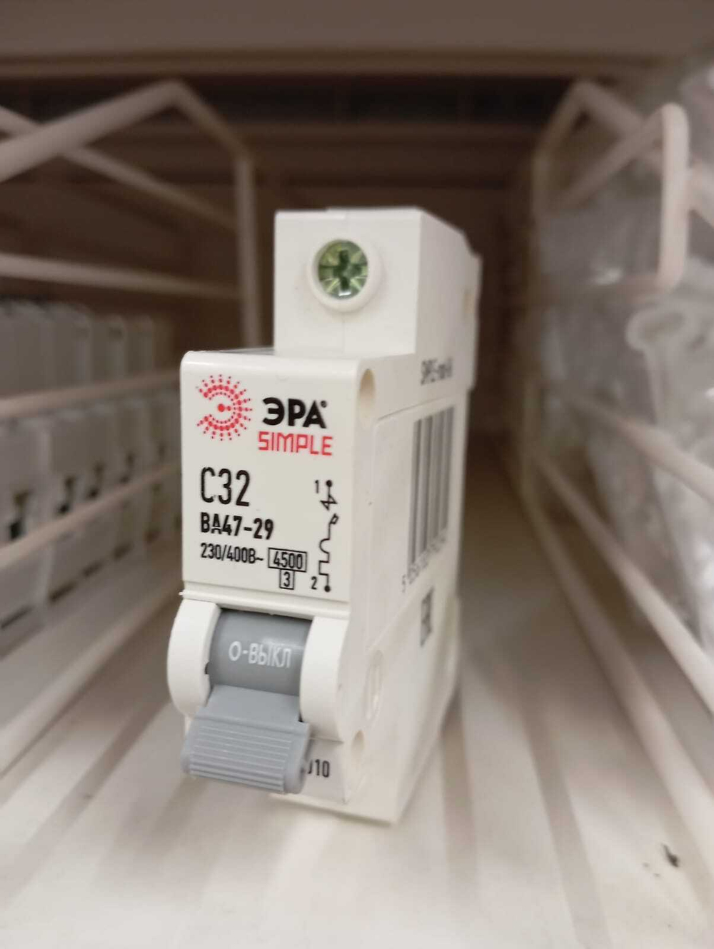 Выключатель автоматический ЭРА SIMPLE 1 полюс 32А