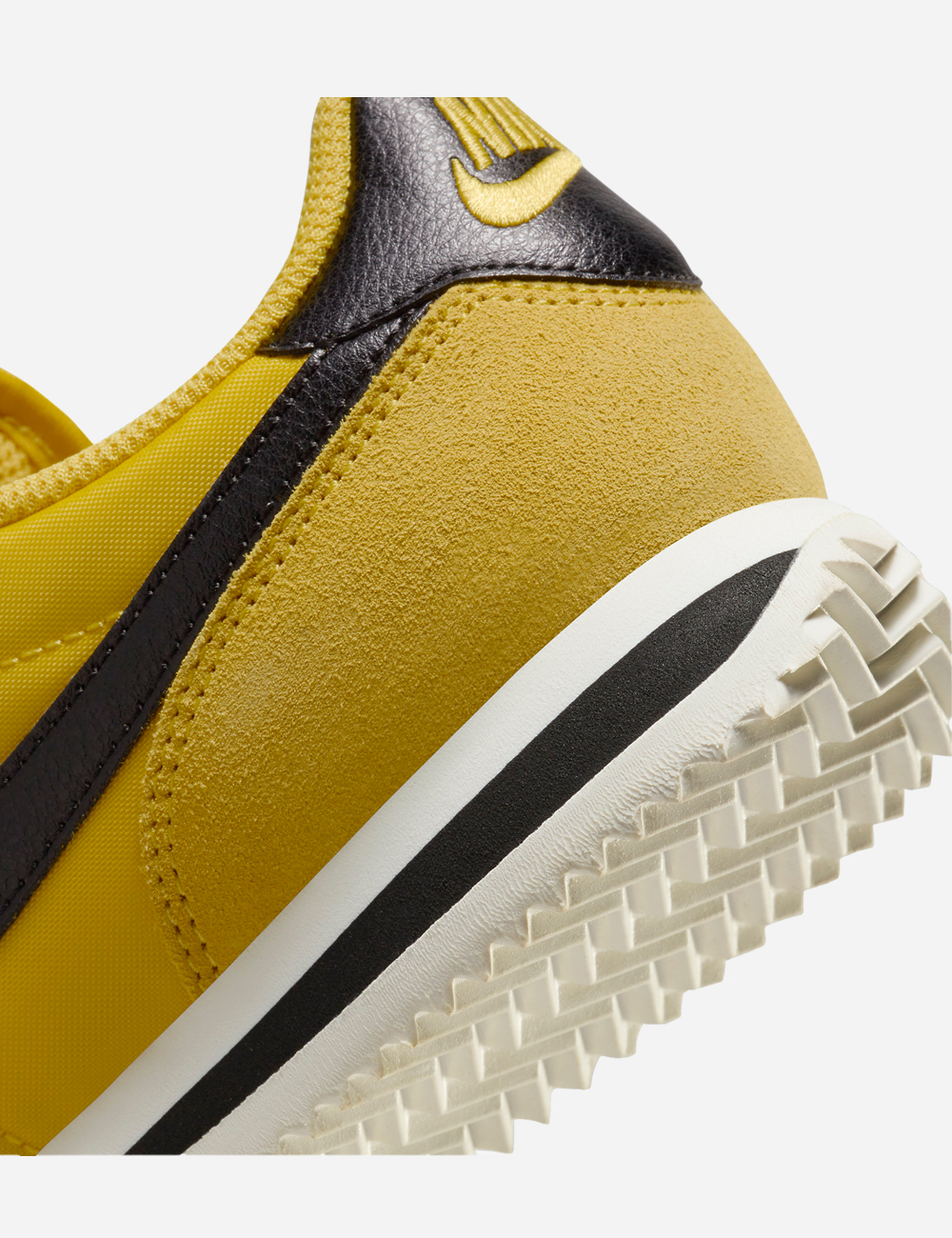 Nike Cortez Vivid Sulfur DZ2795 700