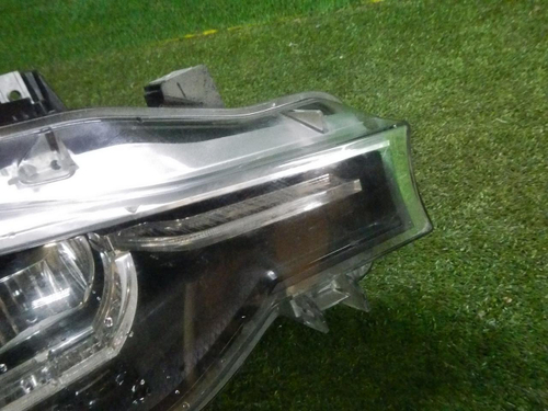 Фара правая BMW 3er F30 F31 (2015-2020) LED (в пленке)