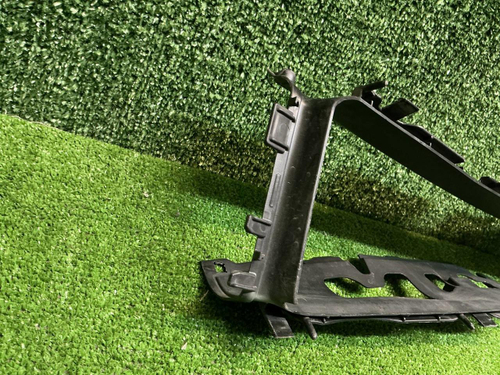 Воздуховод радиатора Porsche Macan 95b (2021-н.в.)