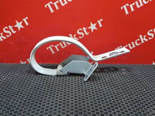 Петля крышки инструментального ящика 2019г.