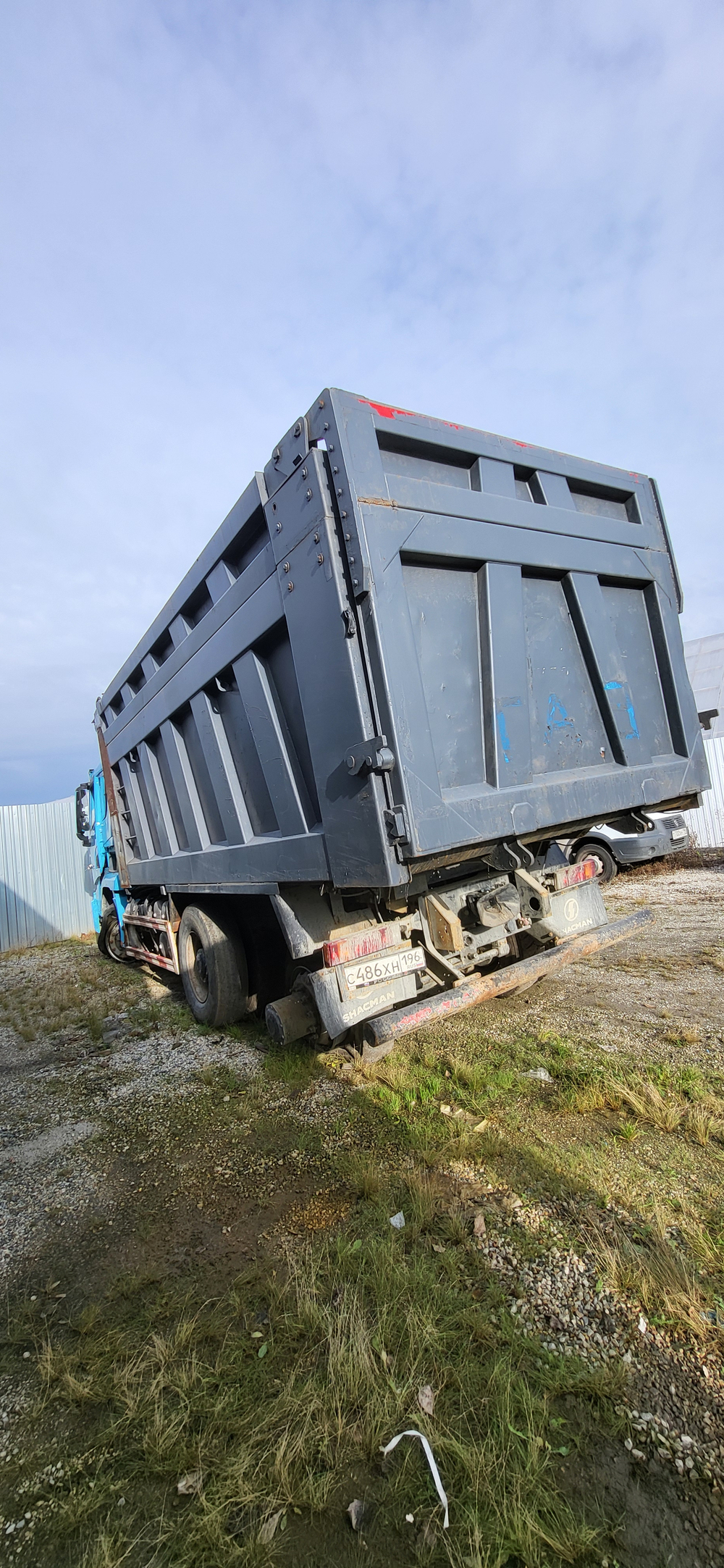 Shacman (Shaanxi) SX* 6x4 Самосвал SX32586V384 (Дизельный, 11,6 л, 423 л.с., МТ)
