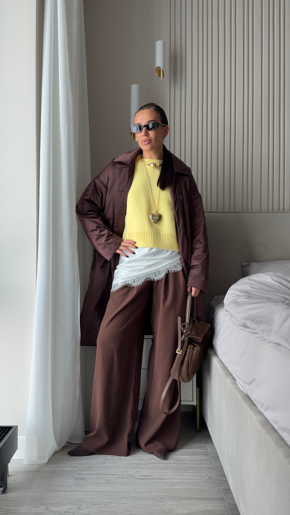 Утепленное пальто со съемным шарфом CHOCO