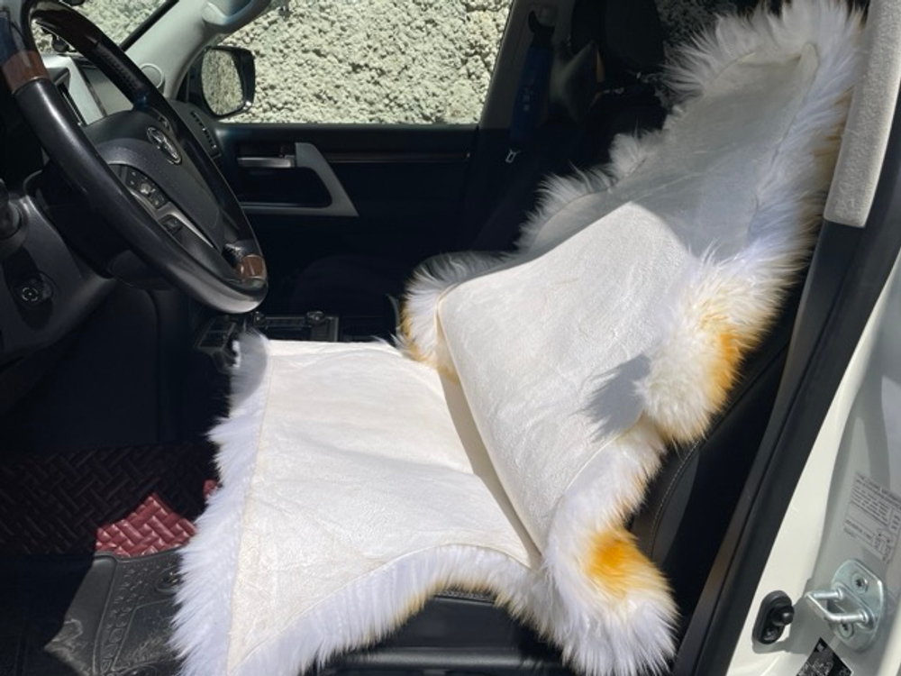 Светло Рыжий / Шкура из натуральной овчины ковер, цвет светло рыжий, размеры 60х105 см, АКЕЯ, без крепежа (за 1 шт.)