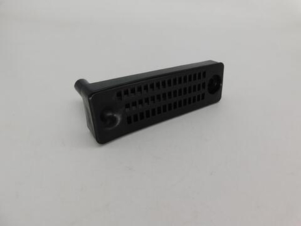 Решетка водозаборника левая Suzuki DF40A DF50A DF60 DF70 DF90 DF100 DF115 DF140 17631-90J00-000