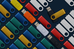 Флешка Twist Color, желтая с синим, 16 Гб