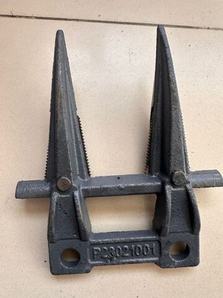 Палец реж. аппарата двойной (КИТ)