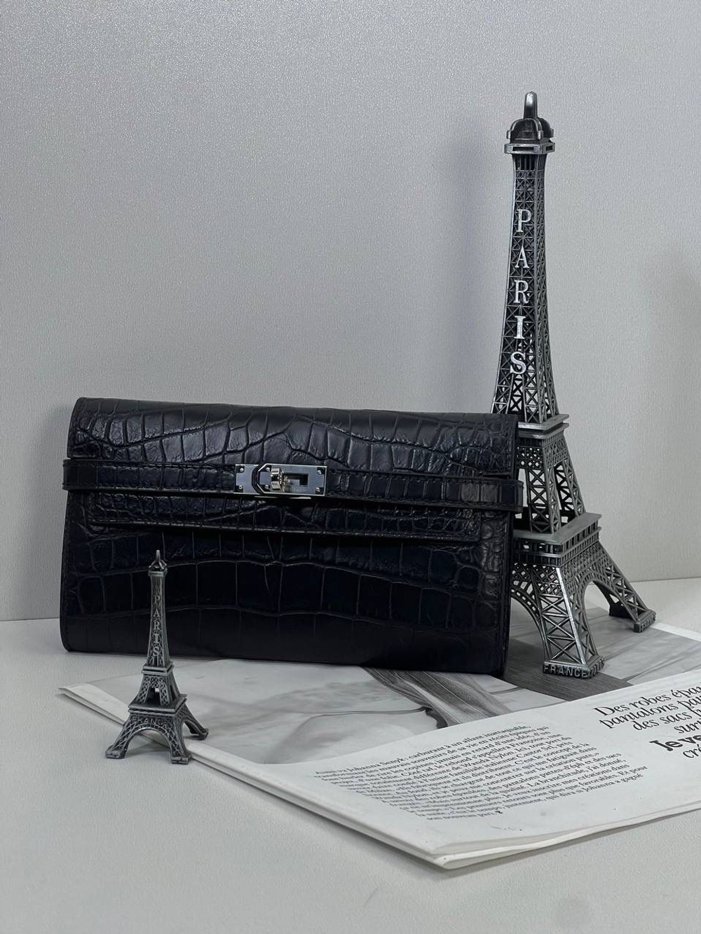 Клатч Hermes из кожи крокодила