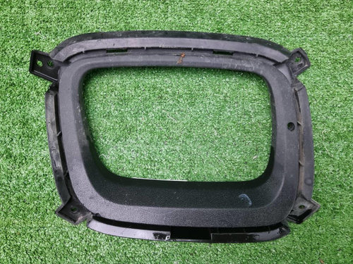 Накладка ПТФ левая KIA Sorento 2 XM (2012-2021)