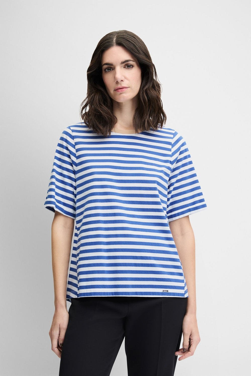 Футболка женская  CINQUE