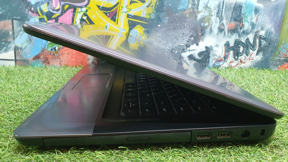 Ноутбук HP AMD E-2/4Gb/SSD 128Gb