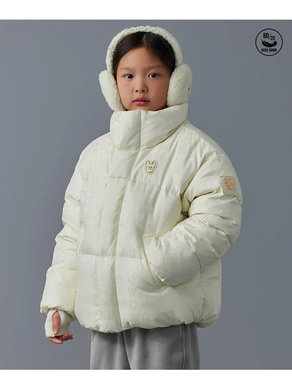 Укороченный пуховик с жаккардовой монограммой и высоким воротом