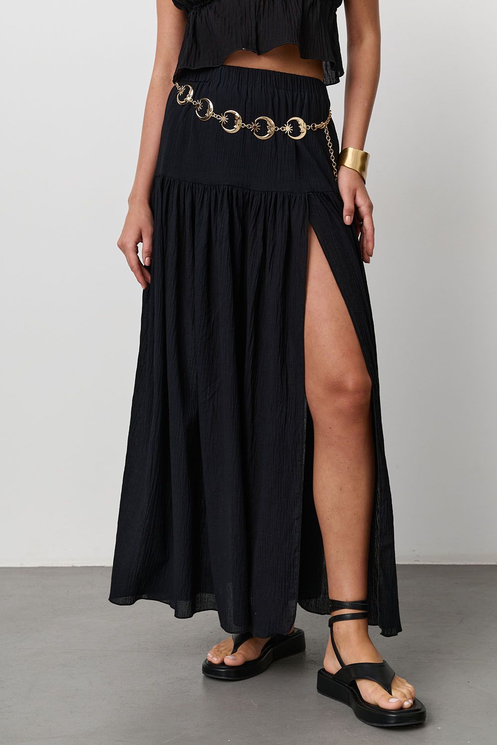 Юбка макси с разрезом из жатого хлопка черного цвета
