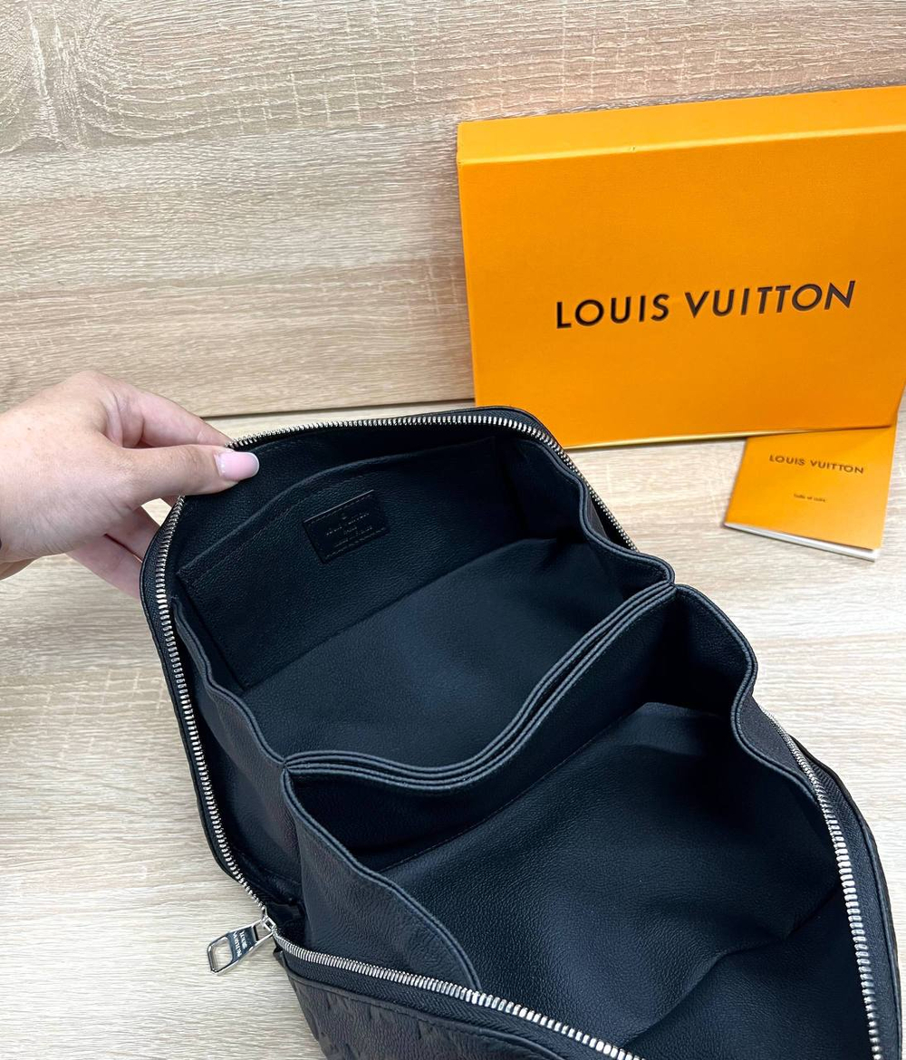 Несессер Louis Vuitton