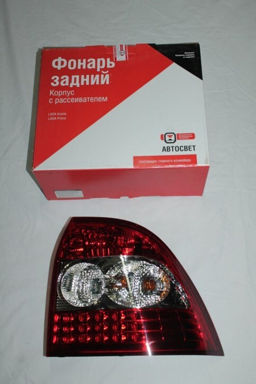 Фонарь задн. в сб. /2170/ прав. (Фейслифт) (ОАТ)
