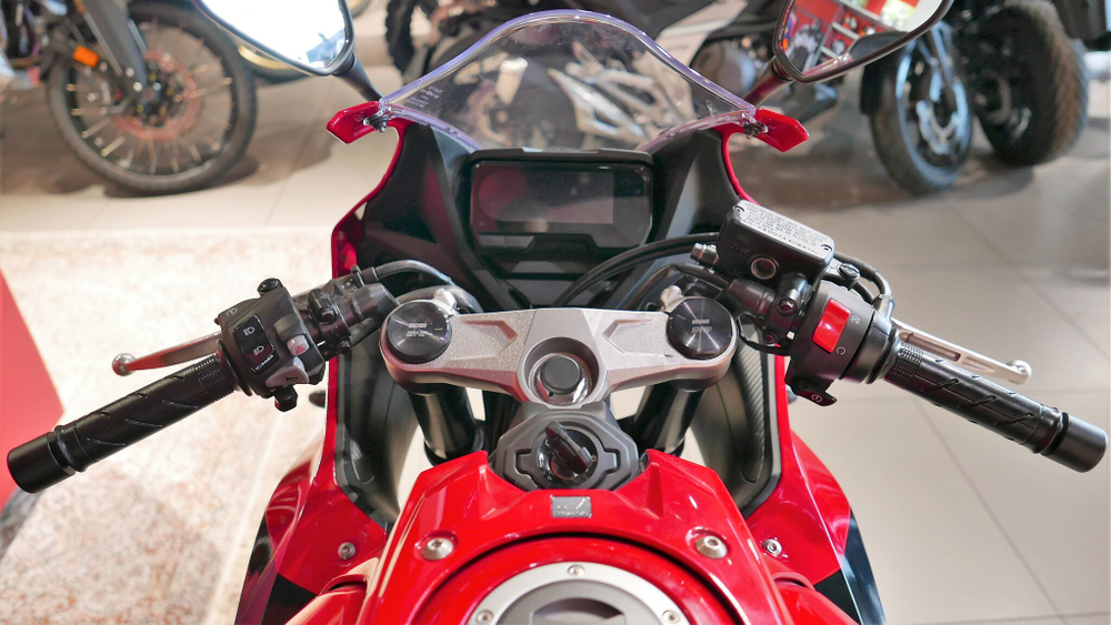 Honda CBR650R