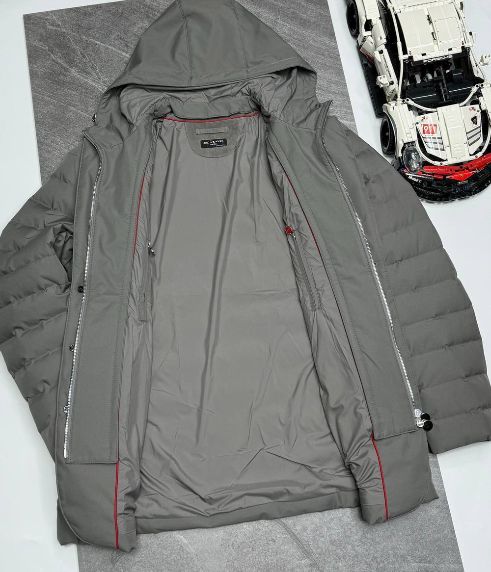 Пуховик Kiton