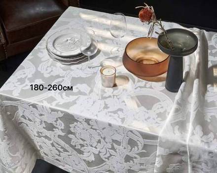 Скатерть Blumarine Home 180x260 см
