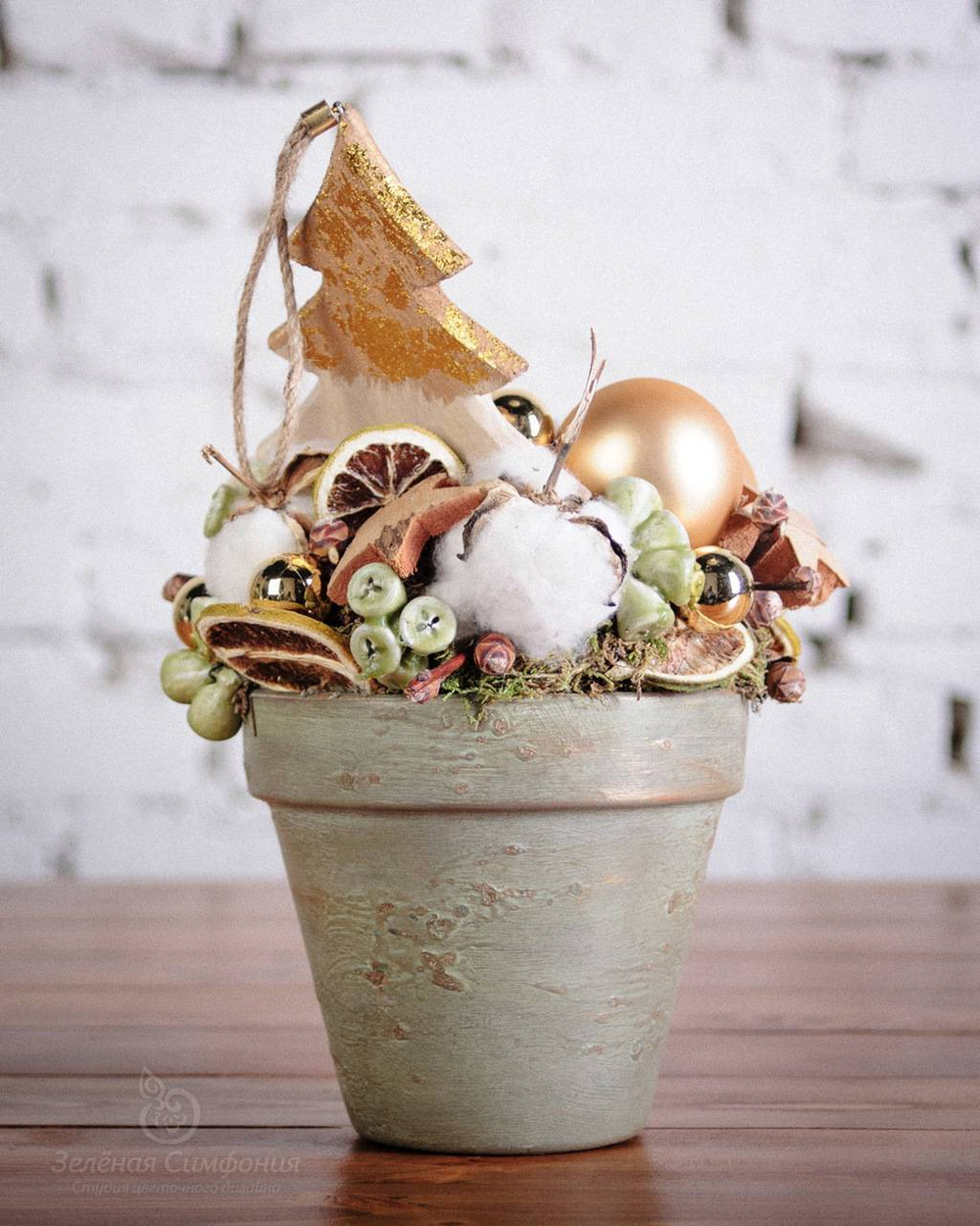 Новогодняя композиция Зимние каникулы