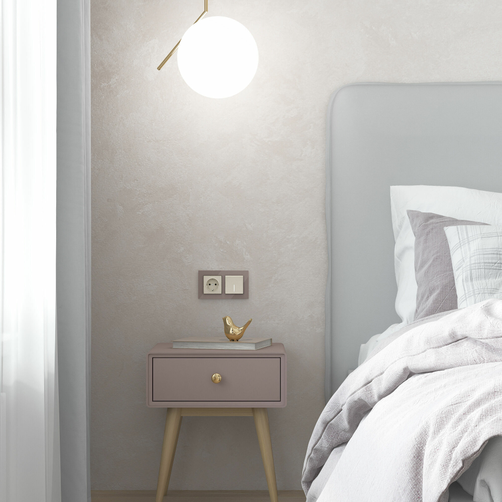 Розетка с заземлением (айвори матовый)