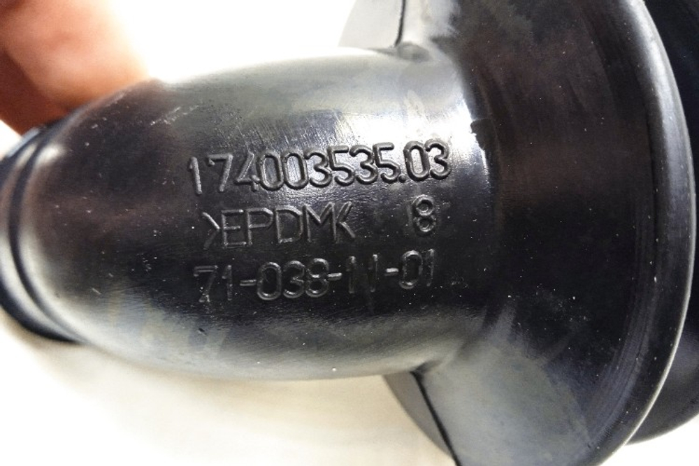 WMSG622 кт135 Сливной патрубок для стиральной машины Hotpoint-Ariston 17400353503 б/у