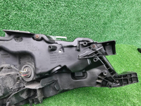 Фара левая Toyota Corolla E160 (2015-2019) LED