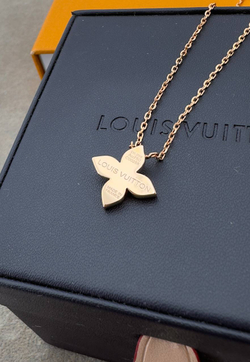 Кулон Louis Vuitton