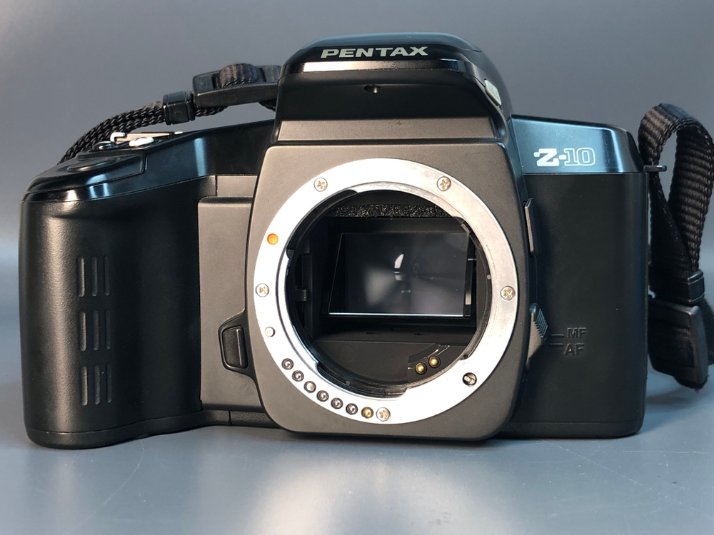 Pentax Z-10 kit Pentax-F Zoom 28-80mm 3.5-4.5