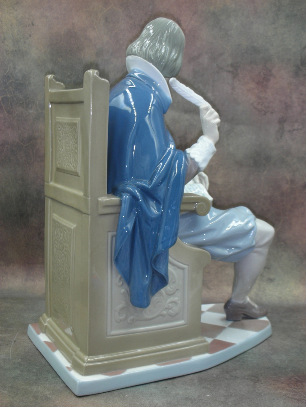 Статуэтка. Фарфор. Шекспир. Lladro. Испания