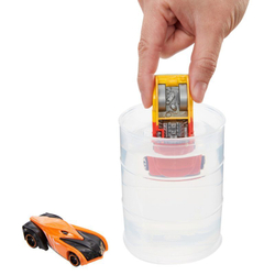Hot Wheels Color Reveal - набор из 2 автомобилей с изменением цвета Сюрприз GYP13