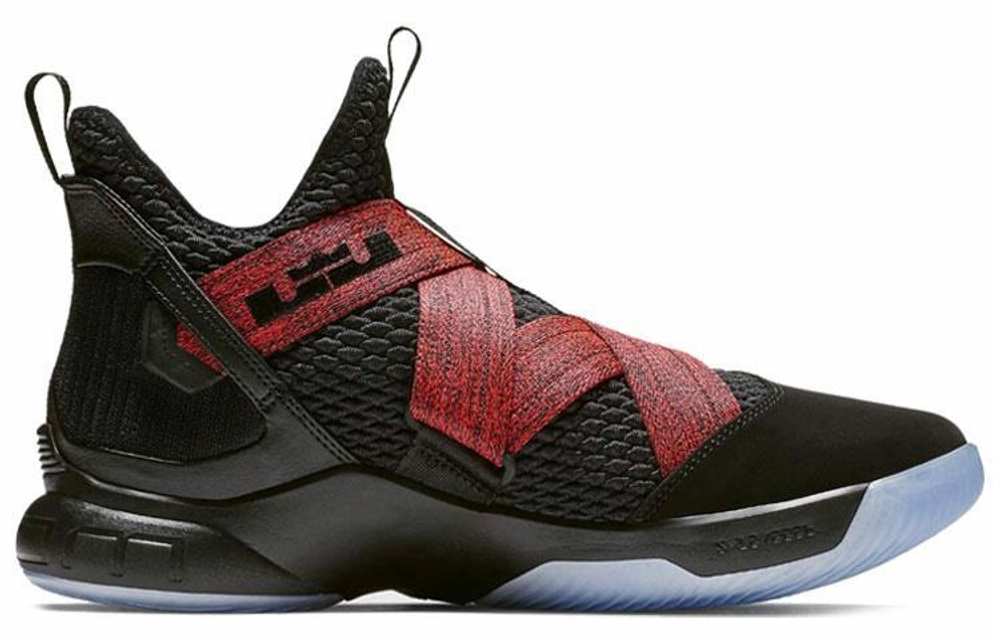 Кроссовки Nike Zoom Soldier 12