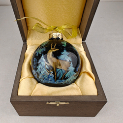 Шар новогодний с ручной росписью Палех "Серебряное копытце" в футляре