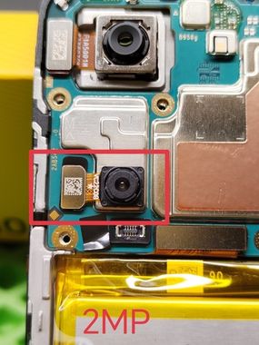 камера основная задняя