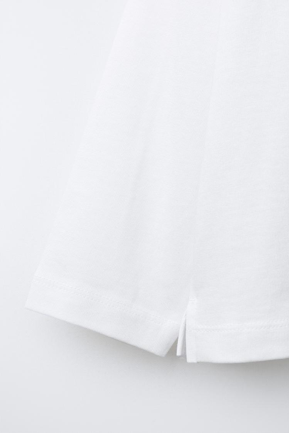 ZARA ФУТБОЛКА HEAVYWEIGHT С ВЫШИВКОЙ, БЕЛЫЙ