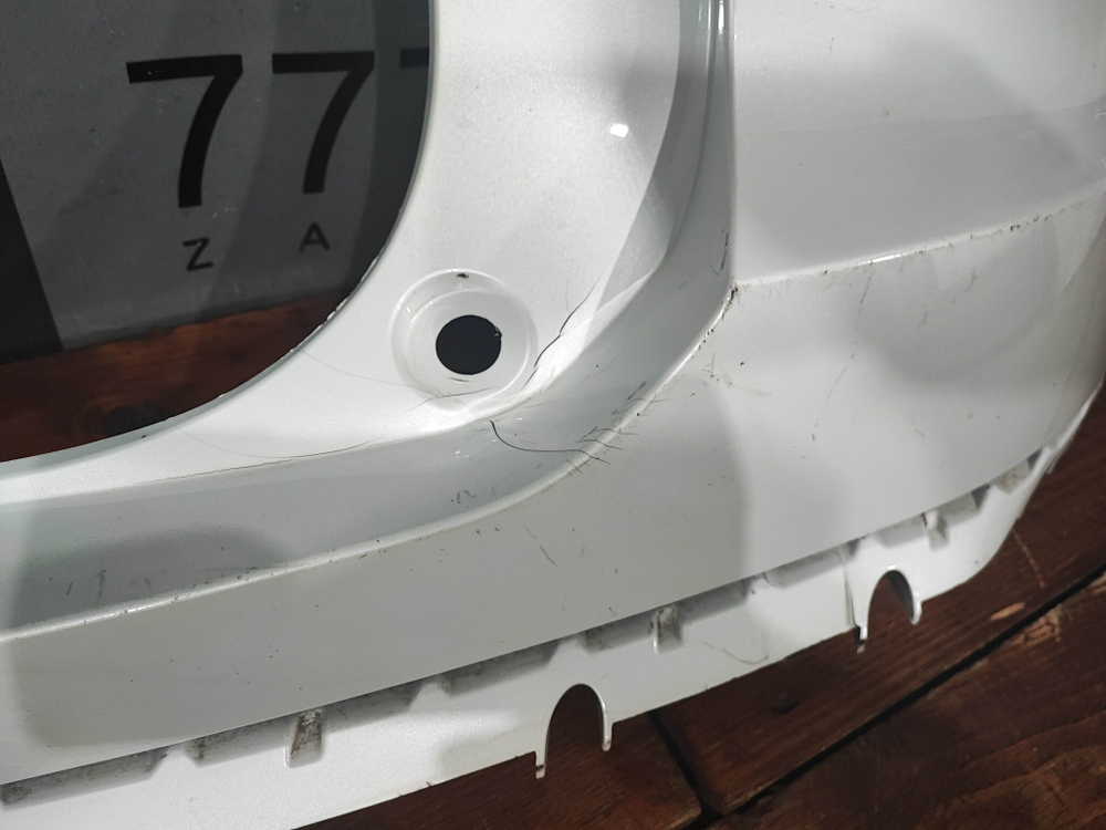 Бампер задний правая часть Volvo XC40 17-нв Б/У Оригинал 31449337