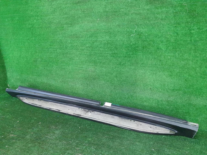 Накладка порога левая Mercedes GLE V167 (2018-н.в.)