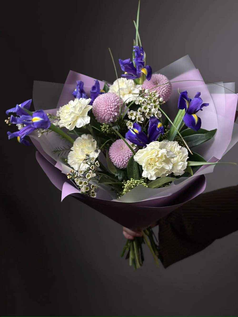 Сборный букет «Дыхание луны»