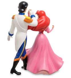 Disney Showcase Disney-A27979 Фигурка «Ариэль и Эрик (Сказка наяву)»